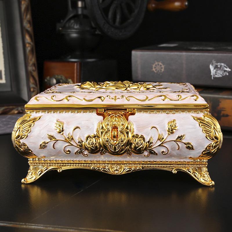 Luxury Metal Jewelry Box European Court Jewelry Box Antique Creative Ring Storage Box Jewelry Box Wedding Gift