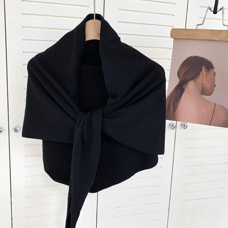Versatiles Knitted Shawl Light weight Capes Fashionable Breathable Ponchos Warm Winter Accessory
