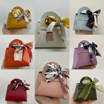 10/20 PZ Sacchetti Regalo in Pelle con Nastro a Fiocco Sacchetto per Confezione Bomboniere Matrimonio Scatola per Confezionamento Caramelle Natale Mini Borsetta