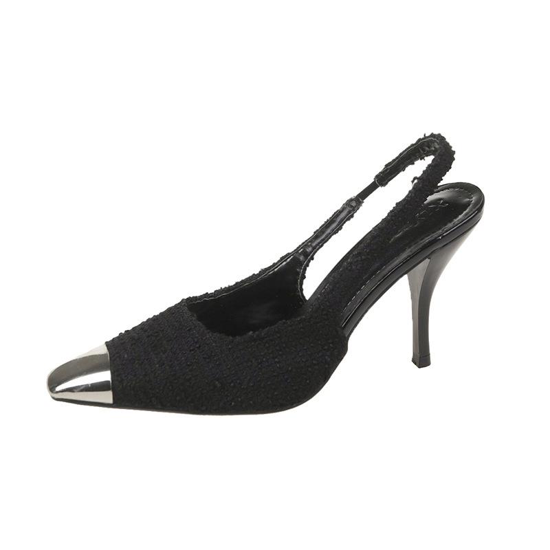 

Rose Park Caiying same sexy patent leather high heels square head metal head thin heel single shoes black bag head sandals women 40