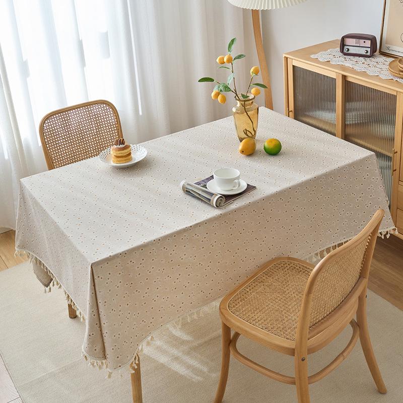 Pastoral Canvas Tablecloth with Tassel Lace