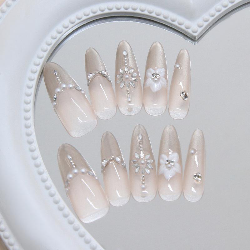 Three-dimensional Cat's Eye French Sparkle Pile Diamond Flower Pearl Fashionable Versatile European and American Style Removable Manicure 30 Pieces