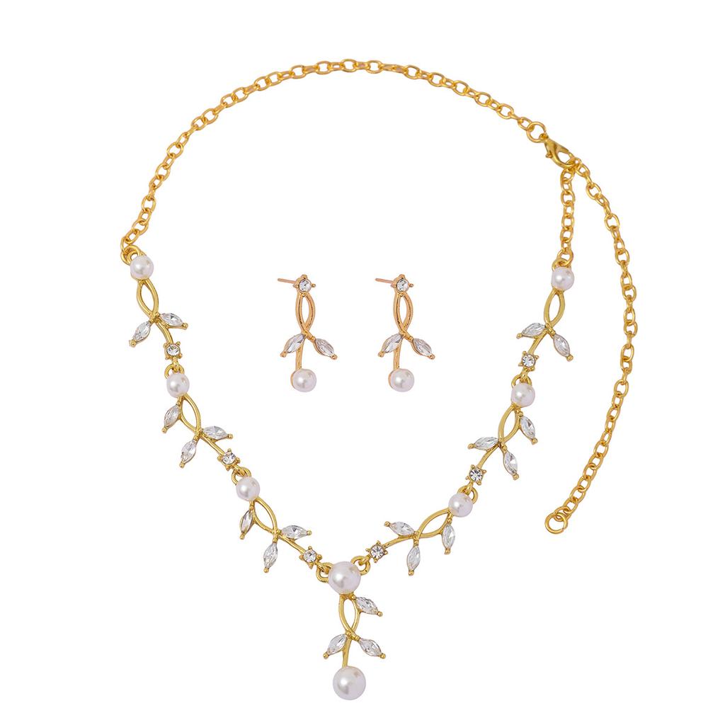 Women's Alloy Necklace and Earrings Set - Perfect for Brides At Wedding Banquets