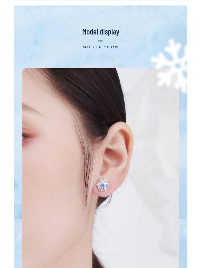 Sterling Silver Snowflake Stud Earrings - Festive Winter Gift for Women 2022 Trend