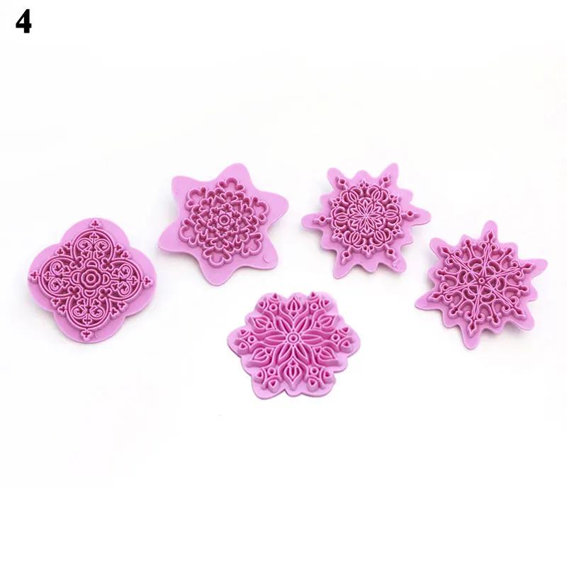

4pcs/Set Butterfly Plunger Mold Cake Decorating Tool Biscuit Cookie Cutters Cupcake Mould Fondant Cutting Pastry Cutter