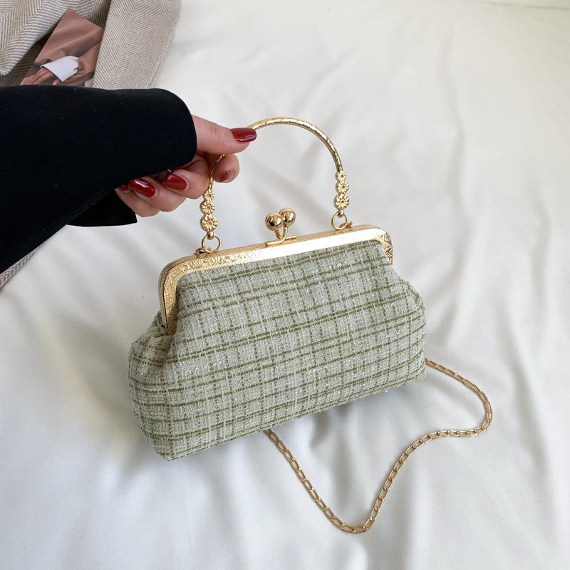 Fashion Chain Bag Women's 2025 Spring New Retro Simple Shoulder Shell Bag Casual Messenger Bag Women's Bag