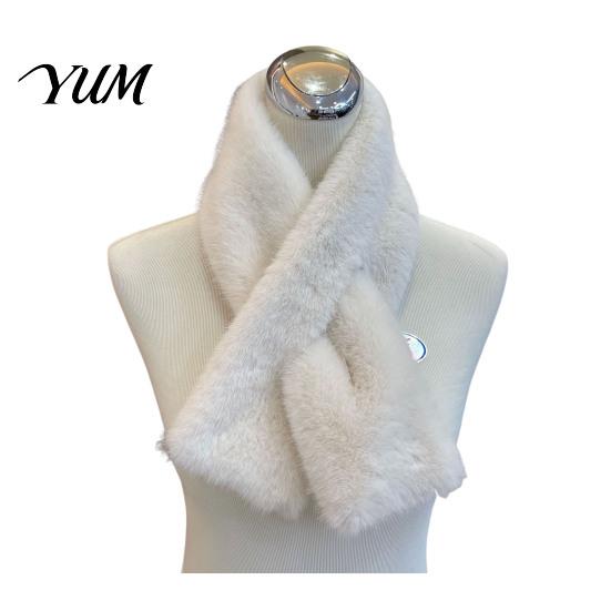 Fashionable Winter Accessories for Women Faux Fur Scarf, Neck Warmer Cold Weather, Short Collar Scarves, Soft Comfortable Velvet Scarf Dating