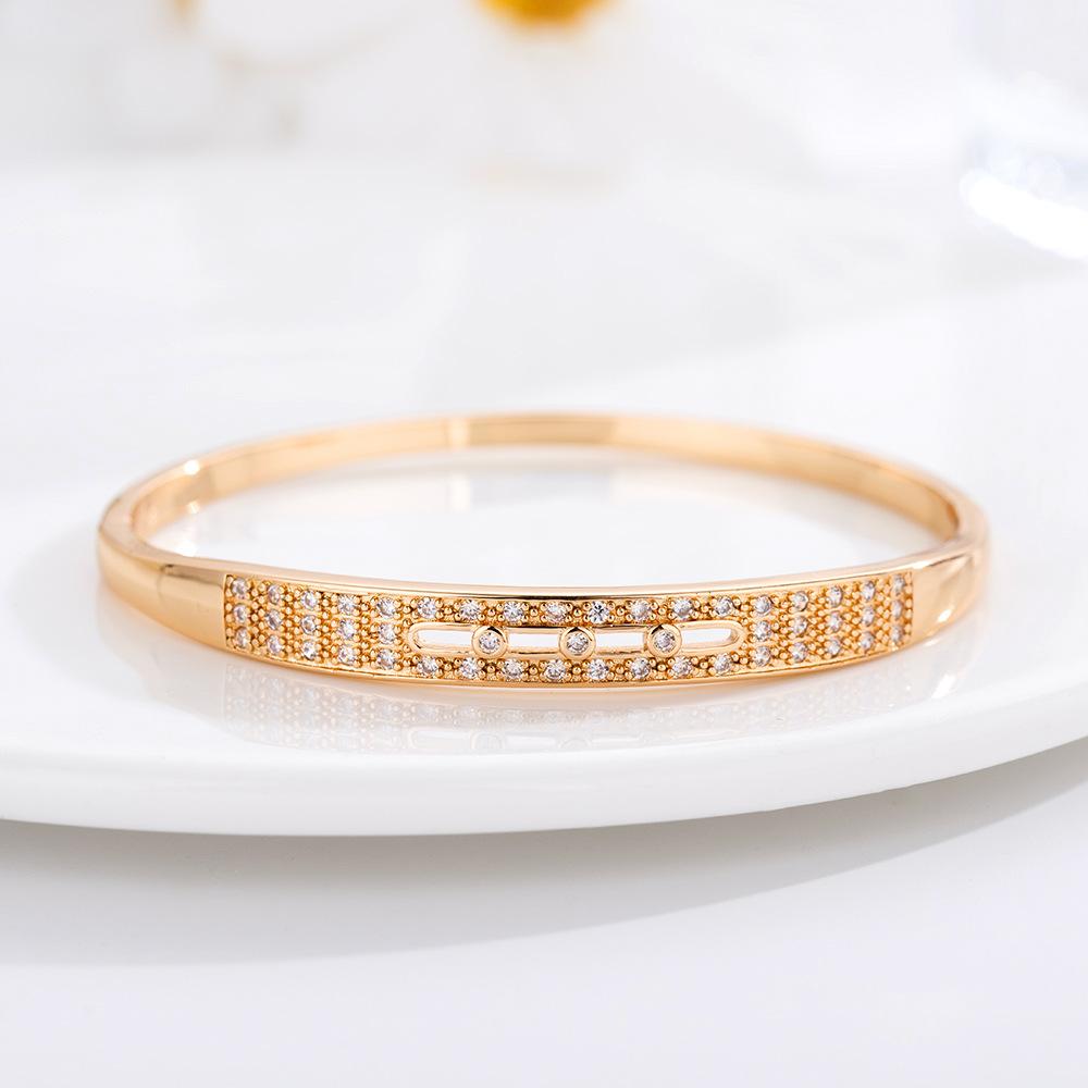 Douyin explosion Seiko micro-inlaid zircon full diamond gypsy star bracelet niche design hand jewelry wholesale