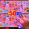 10/50 Peças Anéis Luminosos de Halloween Criativos Abóbora Fantasma Olho de Fantasma Pirata Teia de Aranha Brinquedos para Crianças Anéis de Dedo Flash de Halloween