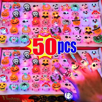 10/50Pcs Halloween Luminous Rings Creative Pumpkin Ghost Eye Ghost Pirate Spider Web Children Toys Halloween Flash Finger Rings
