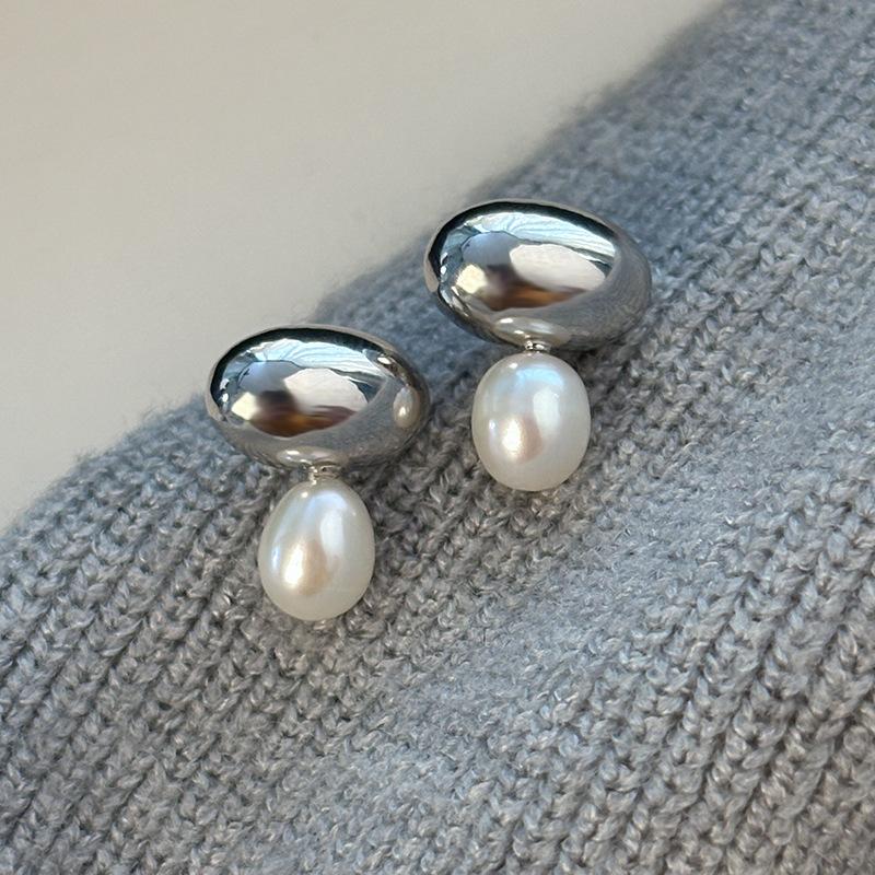 

Sterling Silver French Minimalist Classic Versatile Silver Earrings Premium Sense Purchasing Aurora Pearl Stud Earrings Women