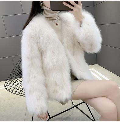 Mantel Europäische und amerikanische Mode Damenimitat Pelz Damenimitat Fuchshaar Pelzmantel Neue schlanke kurze Spleißjacke Pelz One Furry Coat Female