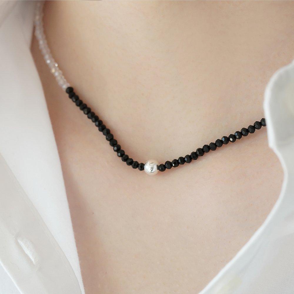 92.5 Silver Silver Ball Onyx Natural Stone Rondelle Silver Necklace
