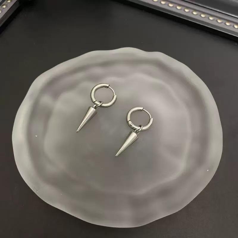 1 PAIRE boucles d'oreilles anneau tétragonal vent froid design de niche mode polyvalent boucles d'oreilles croix haute qualité quotidienne hip hop