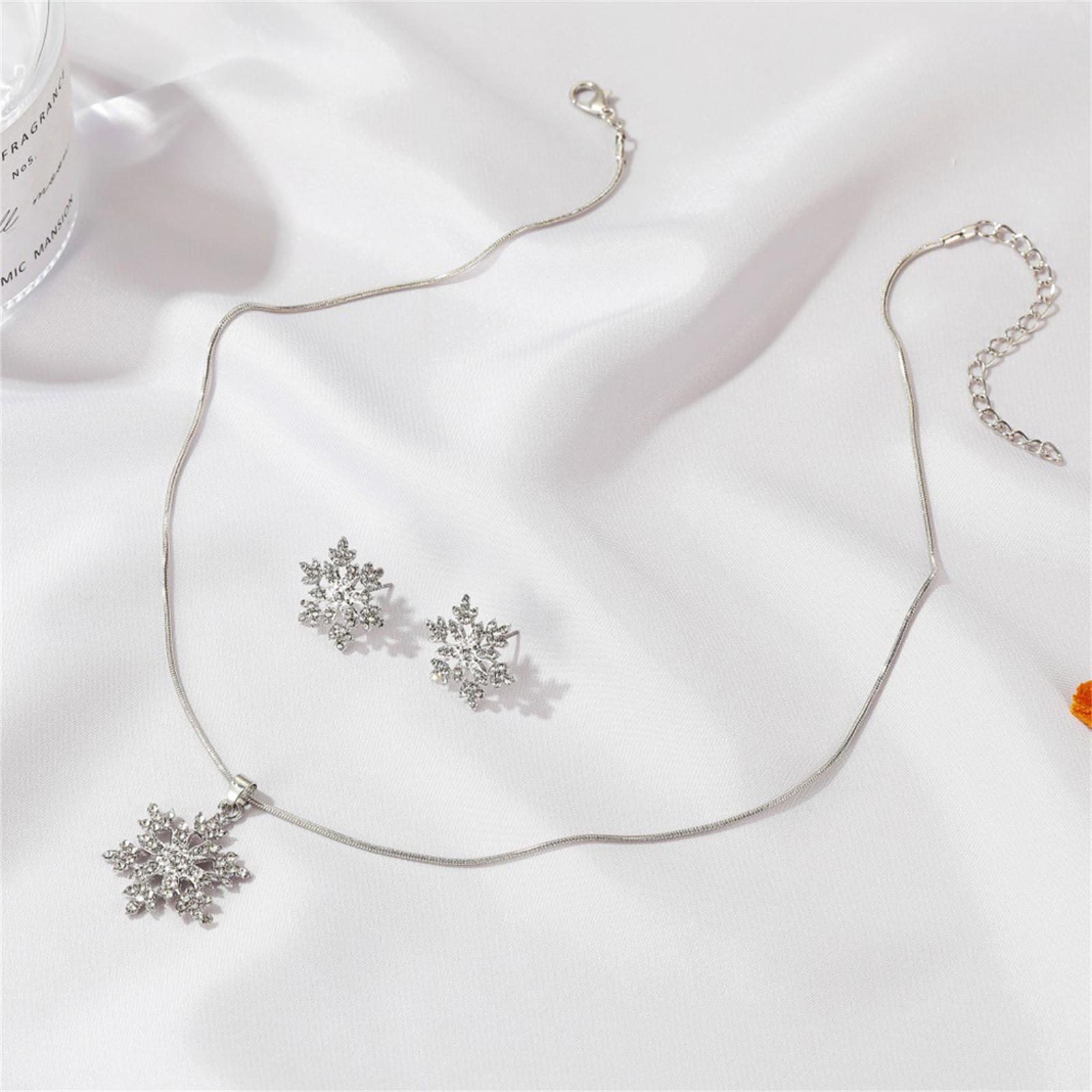 

Wedding Bridal Party Crystal Snowflake Necklace Earrings Jewelry Set One Size