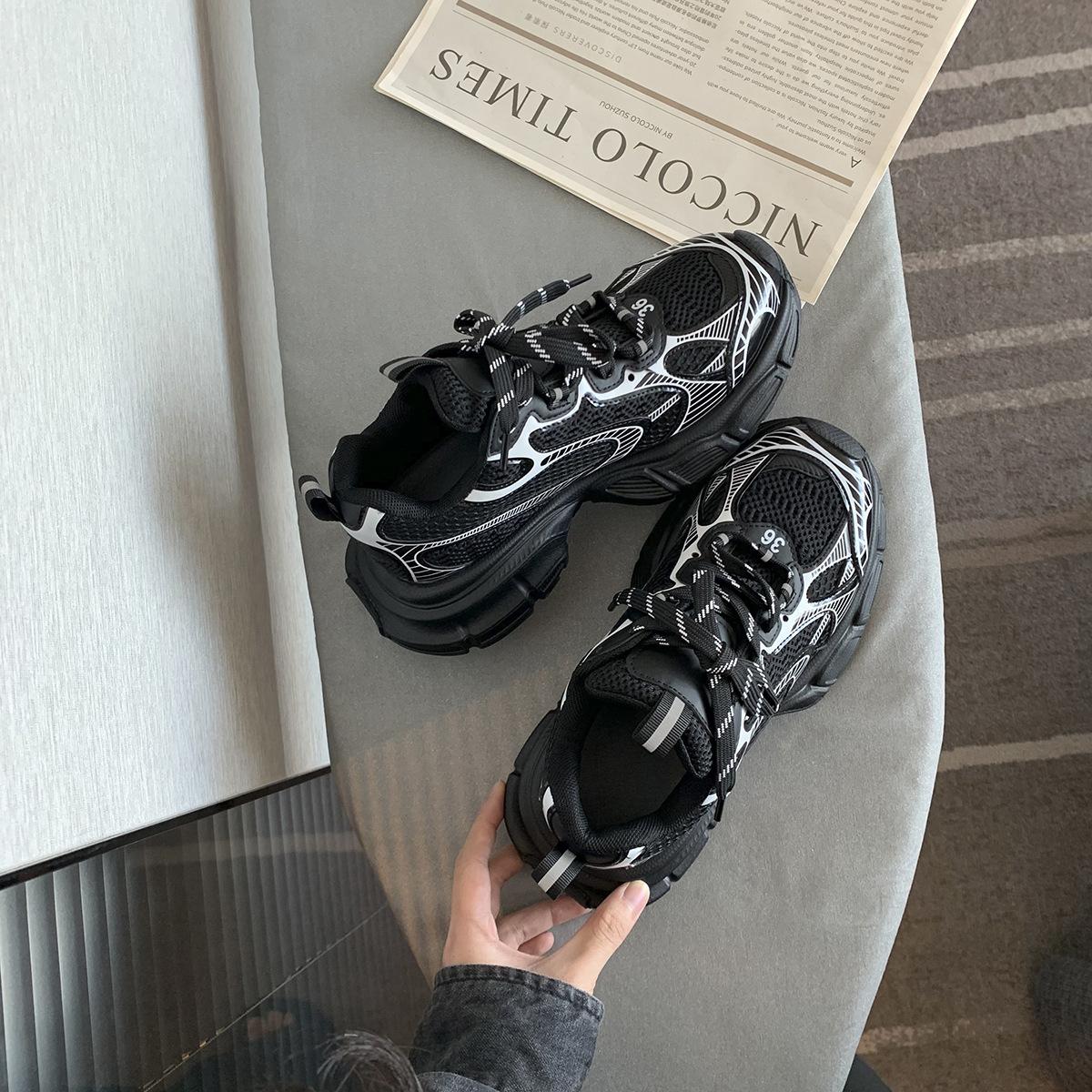 

Versatile mesh thick-soled lace-up solid color sports Darth Vader dad shoes women s autumn new models 40