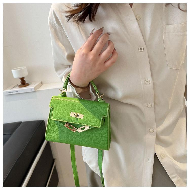 Retro Lässige Elegante Handtasche Damen 2024 Neue Koreanische Version Pendler Kleine Quadratische Tasche Mode Einzelne Umhängetasche