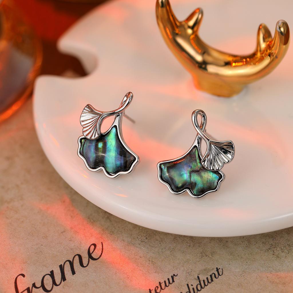 Hochwertiger Luxus Natürliche Muschelohrstecker S925 Silbernadel Ohrringe Leichter Luxus High-End Stil Temperament Ohrringe Frauen