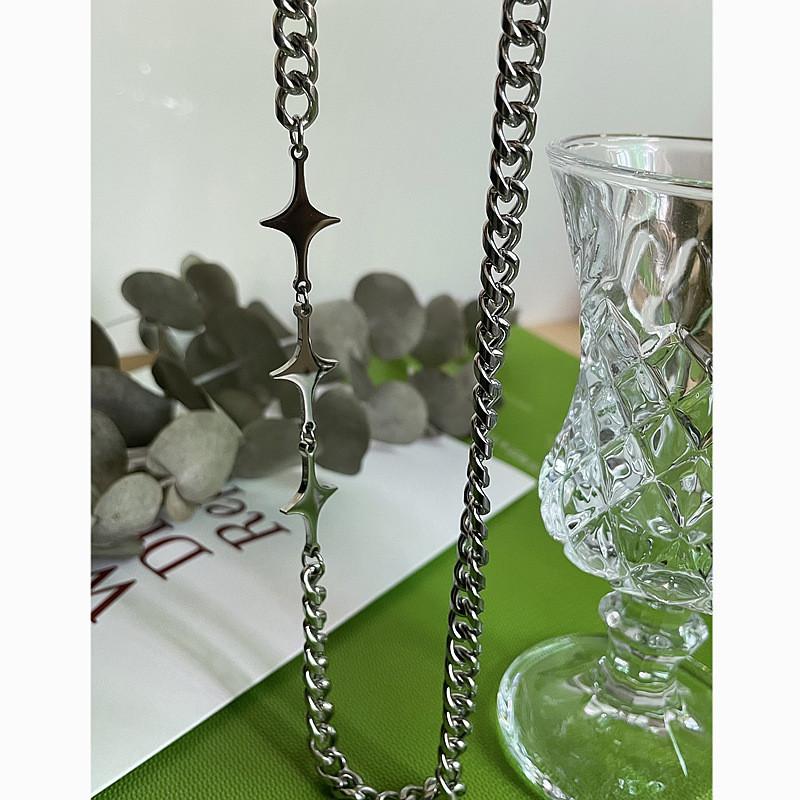 Street Style Geometriskt Kedjehalsband För Män Och Kvinnor Med Rostfritt Stålfinish