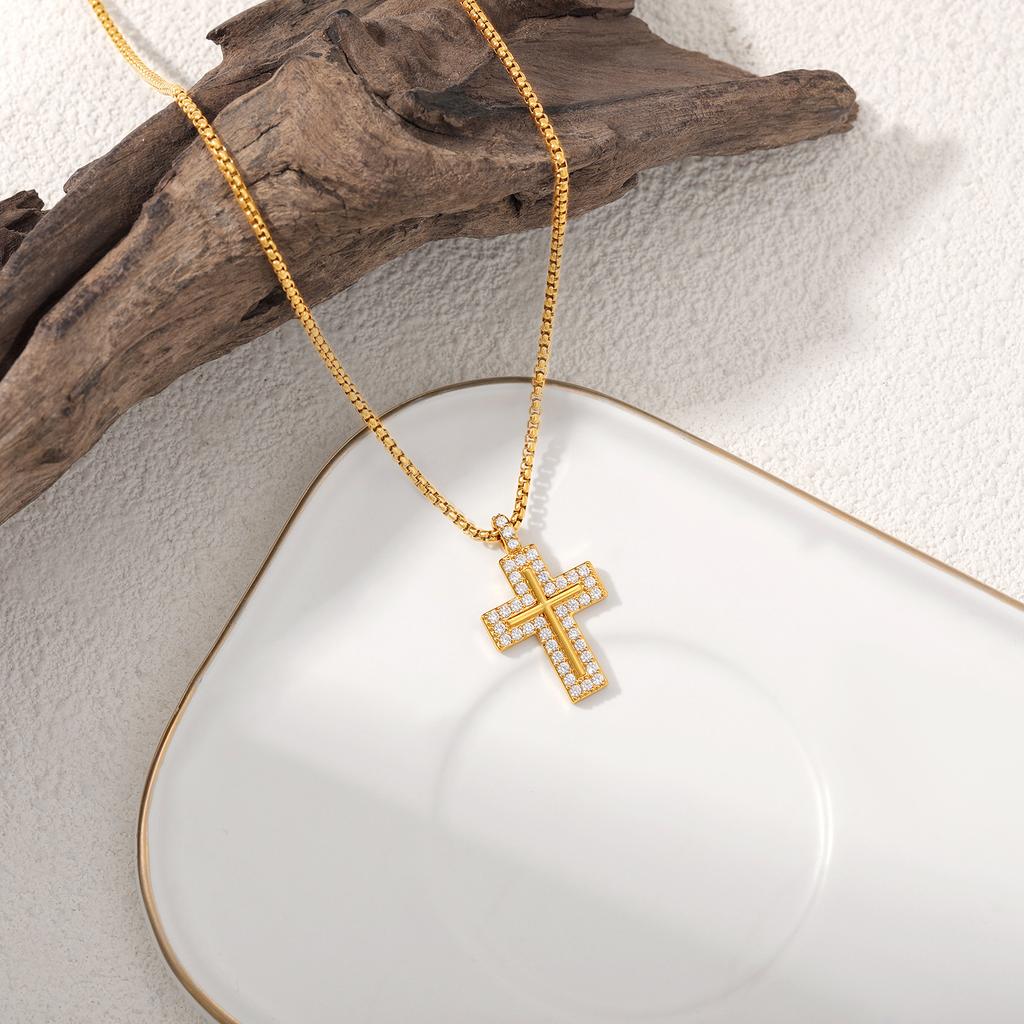 Micro-inlaid Zircon Cross Necklace, Light Luxury Stainless Steel Plated Ins Personalized High-end Necklace