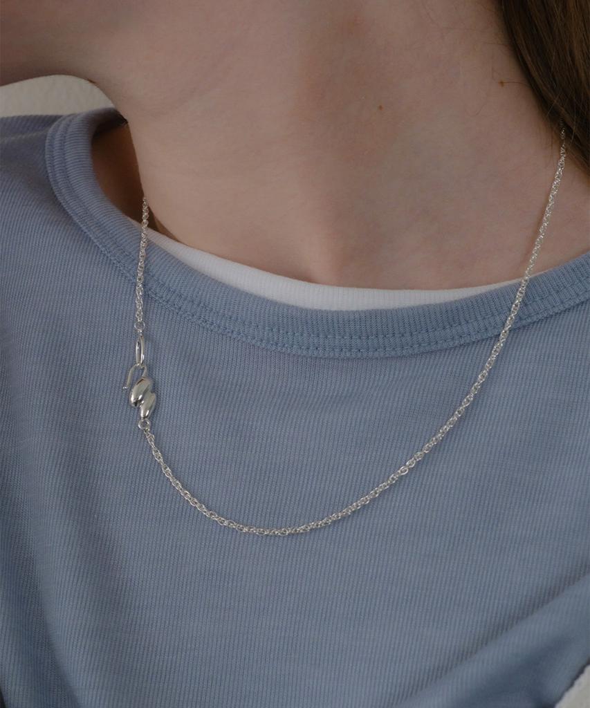 Reve Eggs Hoop Necklace