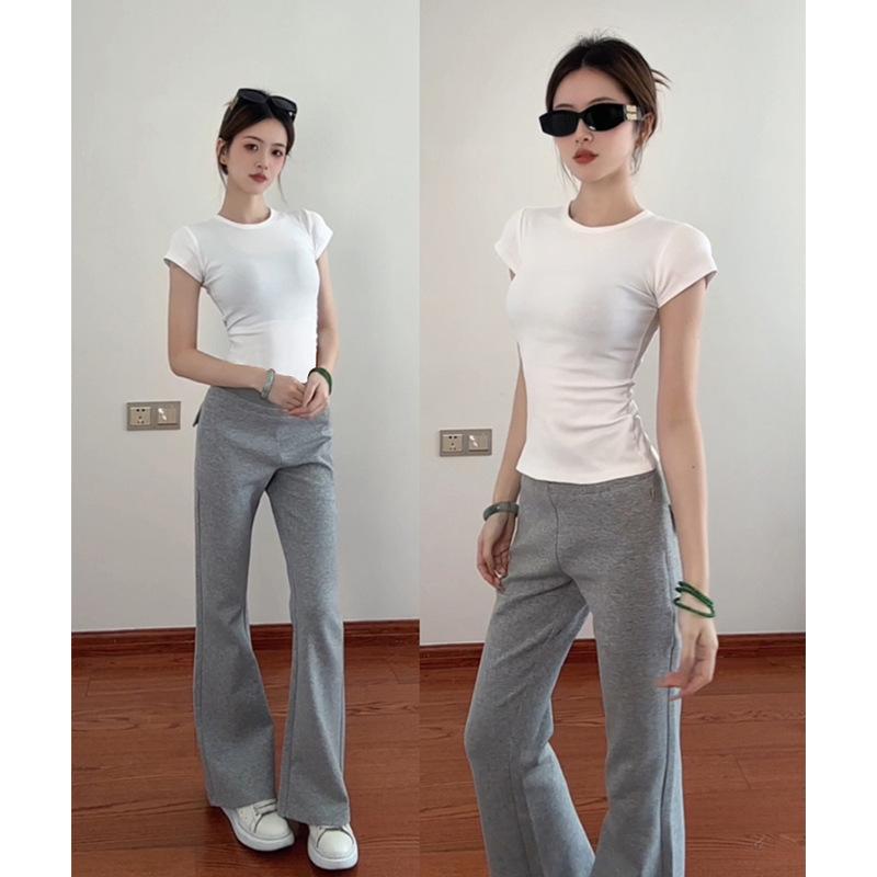 

Футболка с прямыми плечами и короткими рукавами для женщин на лето, весну и осень. Короткая прилегающая к телу майка с рукавом до локтя. Весенний наряд. XL белый