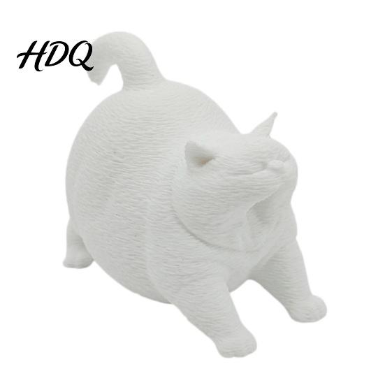 Минималистичная статуэтка кошки 3D-печать Милая пухлая фигурка зевающей Черно-белая Широкая белый