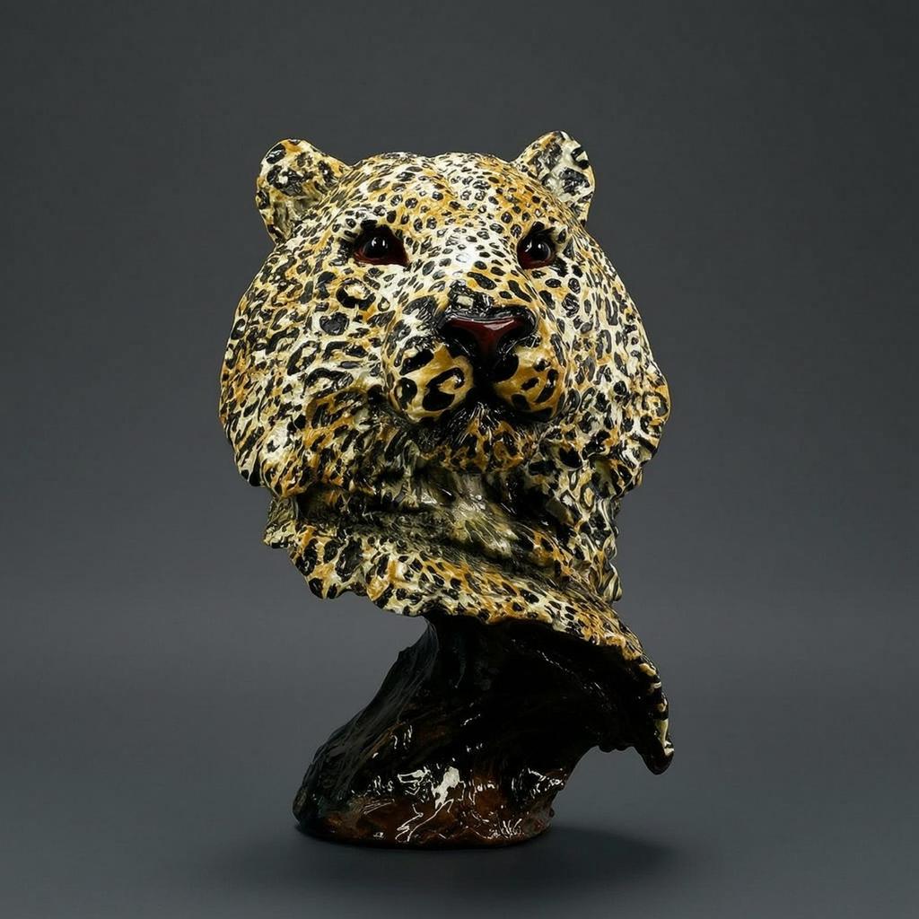 Leopard Head Bust HandhandPainted Big Cat Sculpture with Base Textured Cheetah Statue for Art