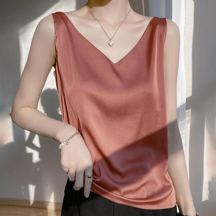 Acetic Acid Satin V Neck Suspender Vest Women Summer Fashionable Versatile Imitation Silk Sleeveless Inner Top New