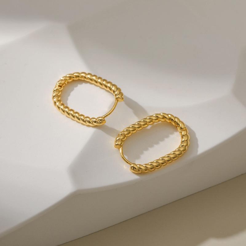 Women Fashion 18k Gold Plated Copper Oval Twisted Spiral Ear Buckle Earrings