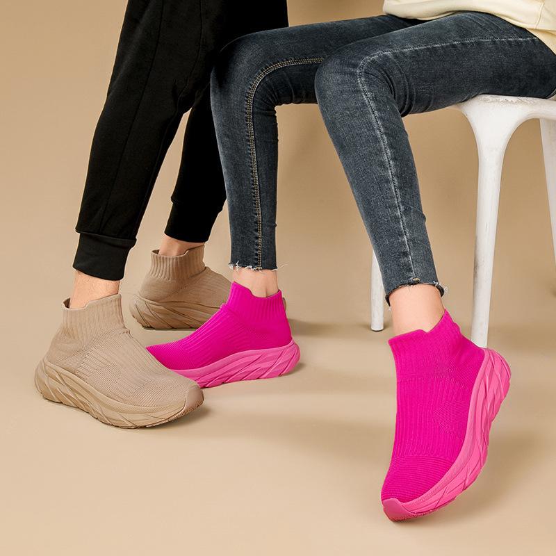 New winter velvet couple one-pedal high-top socks shoes women's casual sports shoes