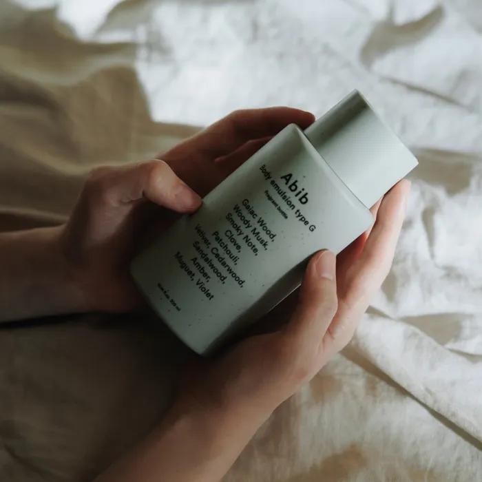 Body emulsion type G fragrant bottle 300ml
