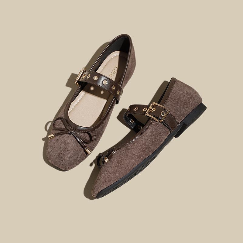 

Модный дизайнер замшевые кожаные туфли-бабочки на плоской подошве женские с ремешком с пряжкой мэри джейн увеличивающие рост женские туфли большого размера 43 женские кроссовки 35 коричневый