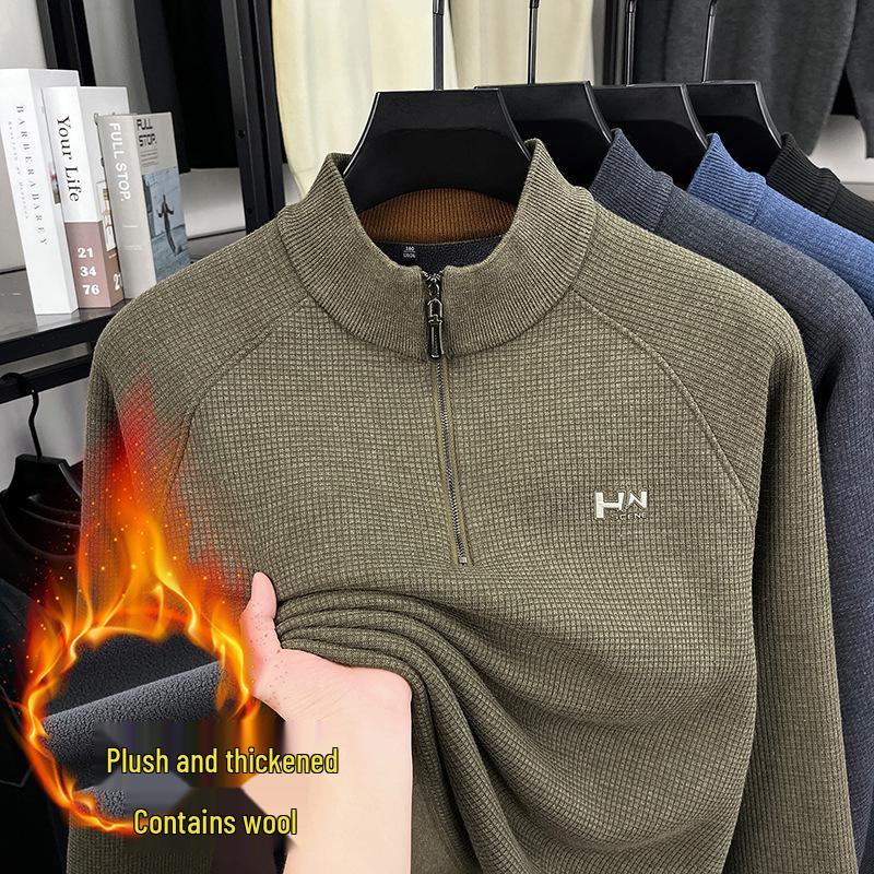 Men s High-Quality Winter Fleece-Lined Knit Sweater with Stand-Up Collar and Chest Emblem. XXXL/125