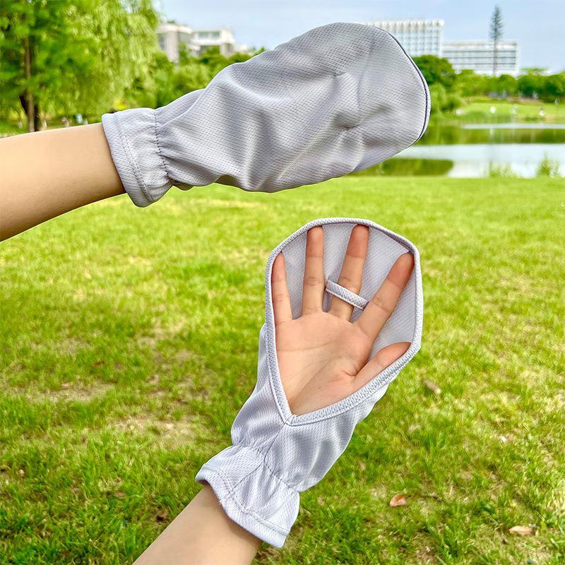 Women s Fingerless Ice Silk UV Protection Gloves for Driving and Cycling One Size