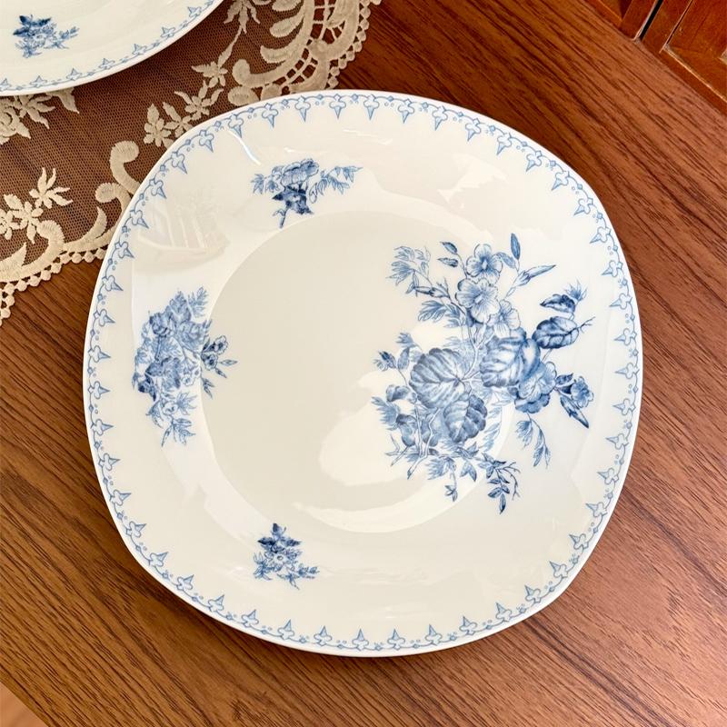 

Square Bone china Plates Household 8 Inch Flower Pattern Underglaze Colour Soup Dish New Microwave Heating Kitchen Tableware 8 inches синій