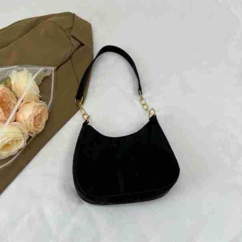 

Popular texture niche design small bag women s spring beautiful new shoulder underarm bag crescent bag чёрный