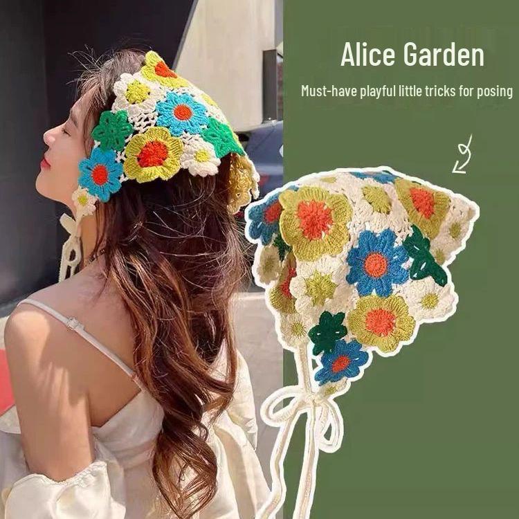 Retro Girly French Lace Triangle Scarf: Versatile Summer Headscarf & Photo Prop