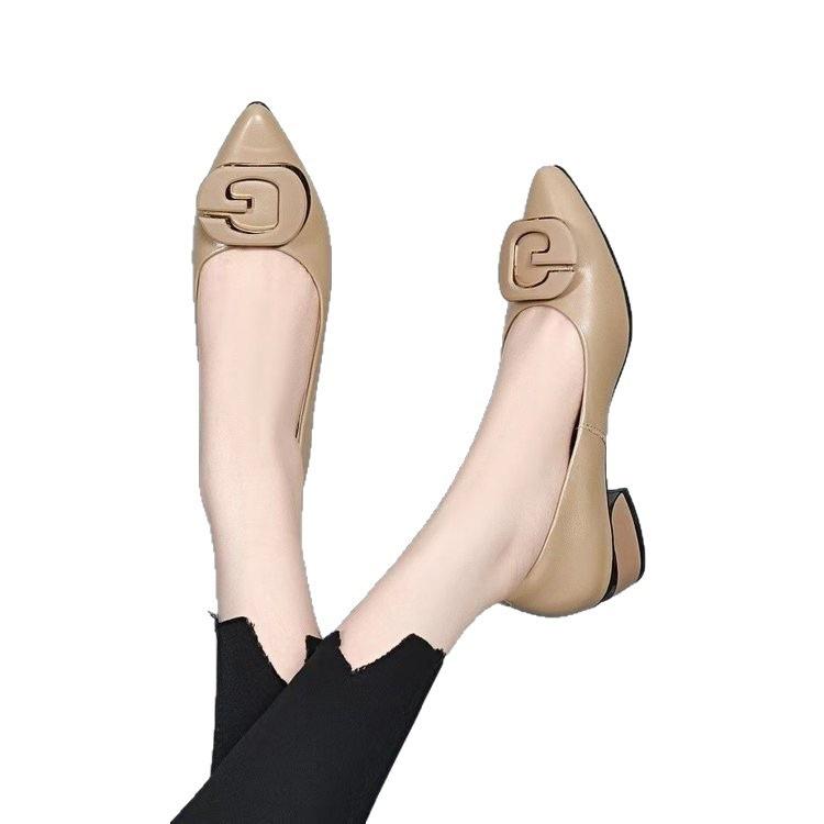 Low-heeled Single Shoes Women's Autumn 2025 New Pointed G Buckle Soft Sole Soft Surface Shallow Mouth Fashion Mother Shoes Doudou Shoes
