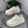 High-value Thick-soled White Shoes for Women's 2025 Autumn New Versatile Popular Big-head Sports Heightening Casual Shoes