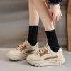 Podzimní malé bílé boty nová korejská verze ins sportovní běžecké studentky silné podrážky zvyšují výšku ležérní streetový styl JC