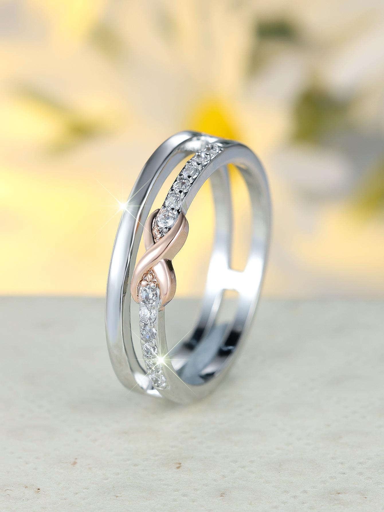 

Simple wind electroplating two-color figure-eight double-layer ring, diamond-set craftsmanship niche high-end daily jewelry ring No. 10