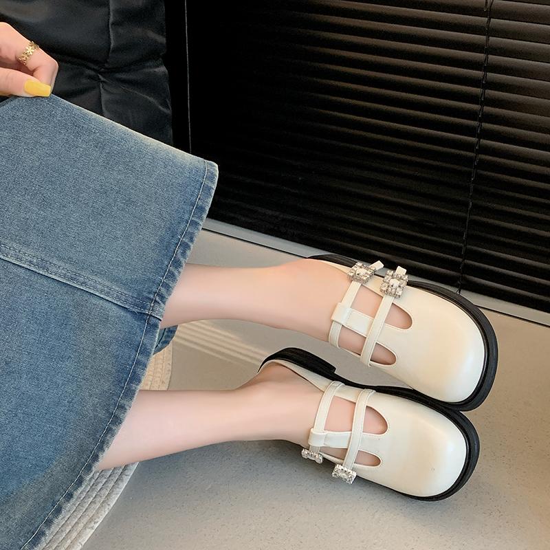 Fashion Spring Low Heels Women Fashion Round Head Shallow Mouth Crystal Metal Buckle Waterproof Table Soft-soled Slippers