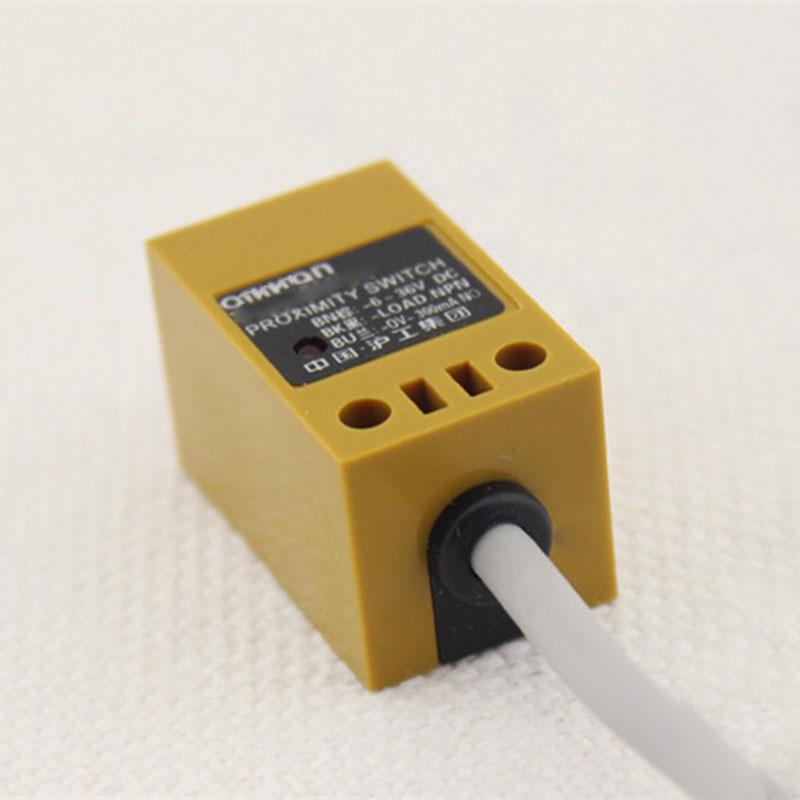 HUGONG LMF2-3005 Inductive Proximity Sensor Square
