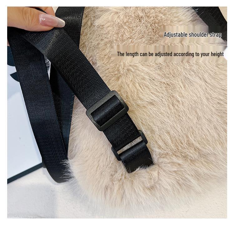 Cute Cartoon Plush Handbag: New 2020 Furry Shoulder Crossbody Bag for Autumn and Winter.