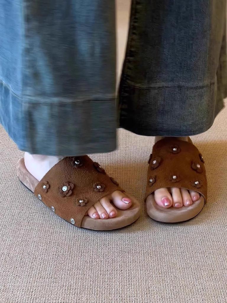 Leather retro flower open-toed cool slippers women wear summer new suede thick-soled versatile sandals