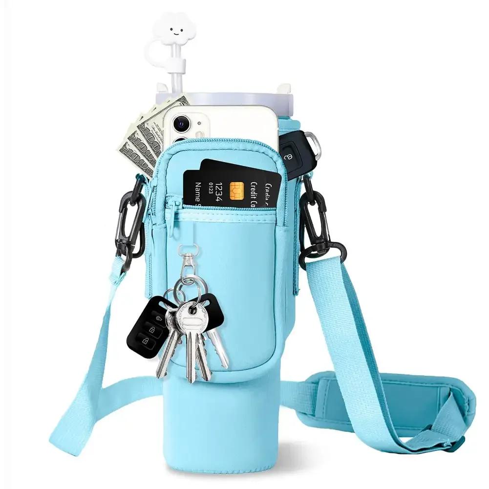 

Держатель для бутылки с водой, регулируемый плечевой ремень, сумка-слинг для бутылки с водой, несколько карманов с карманом для телефона для стакана Stanley объемом 40 унций синий