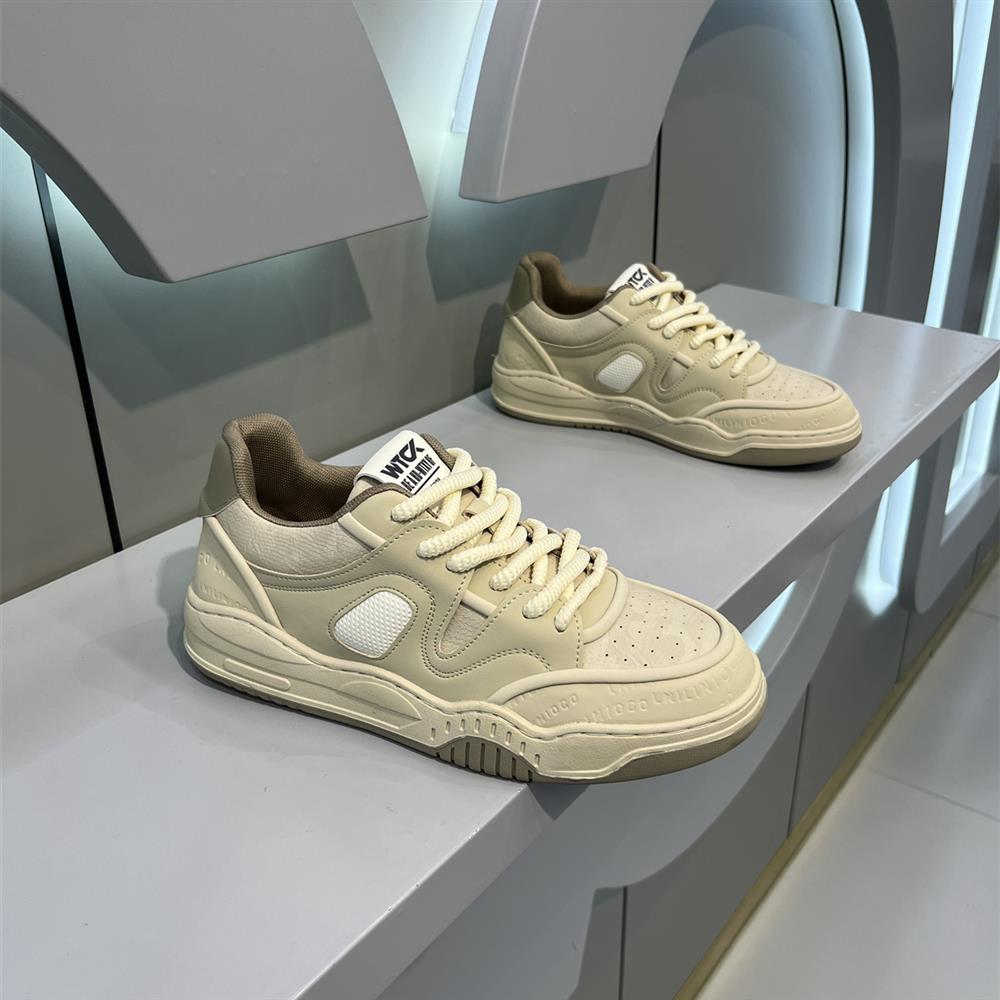 Fashion Half Light Weight Men's Shoes Dress Oxford Wedding Dress Shoes Luxury Trainer Sneakers Sports Krasovka Bity Casuals College