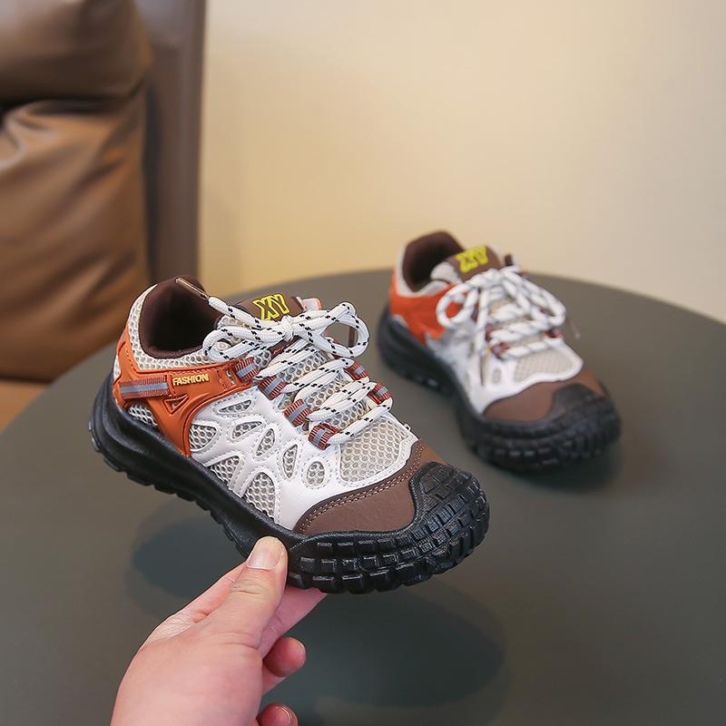 

Boys Sneakers2026Spring Collection Children s Mesh Dad Shoes, Breathable Running Shoes for Older Kids, Boys Student Shoes 32-37One Hand6Double коричневий