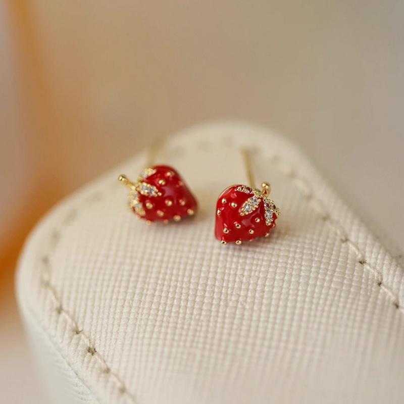 Boucles d'oreilles puces Fraise Douce pour Femmes Style Niche Brillant Délicat Boucles d'oreilles Strass Tempérament Délicat Fête Mariage Bijoux d'Oreilles